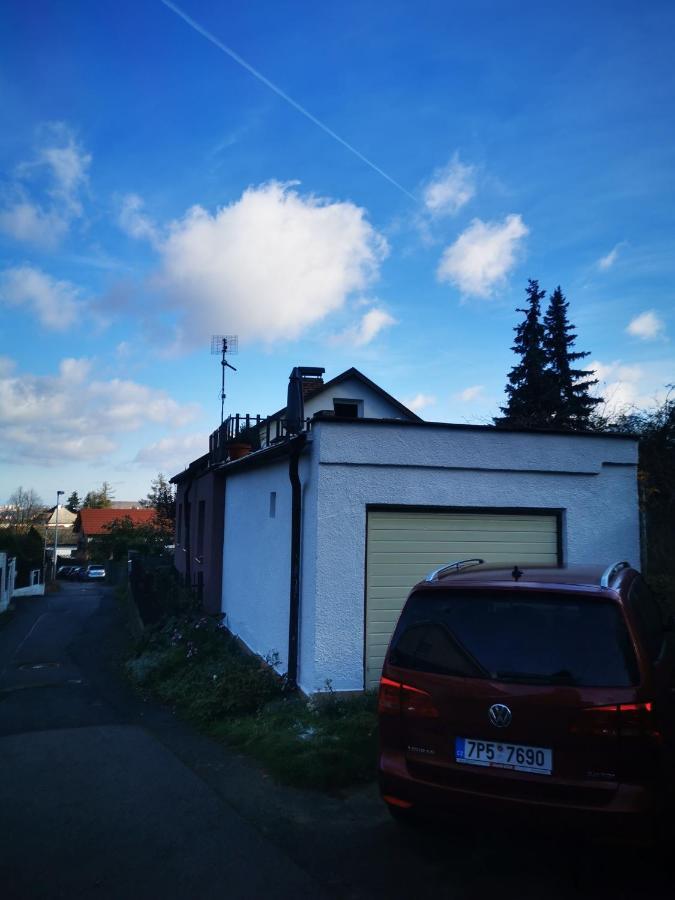 Apartments Zbraslav براغ المظهر الخارجي الصورة